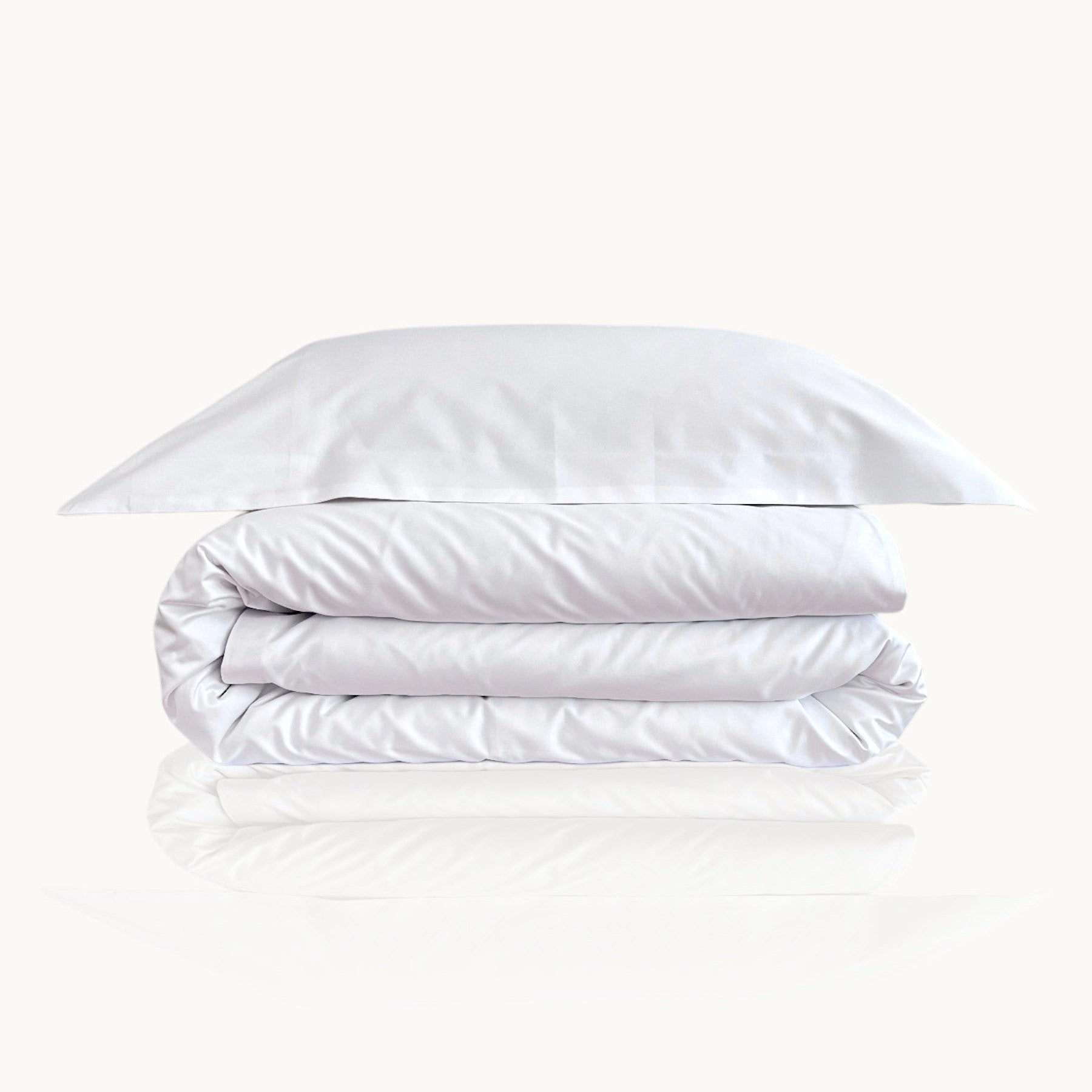#Farbe_White 
Luxus Luxe Baumwolle Satin Bettwäsche aus satin 400 
in der Farbe weiß – luxuriös, atmungsaktiv und gefertigt 
aus feinster ägyptischer Baumwolle von Finole